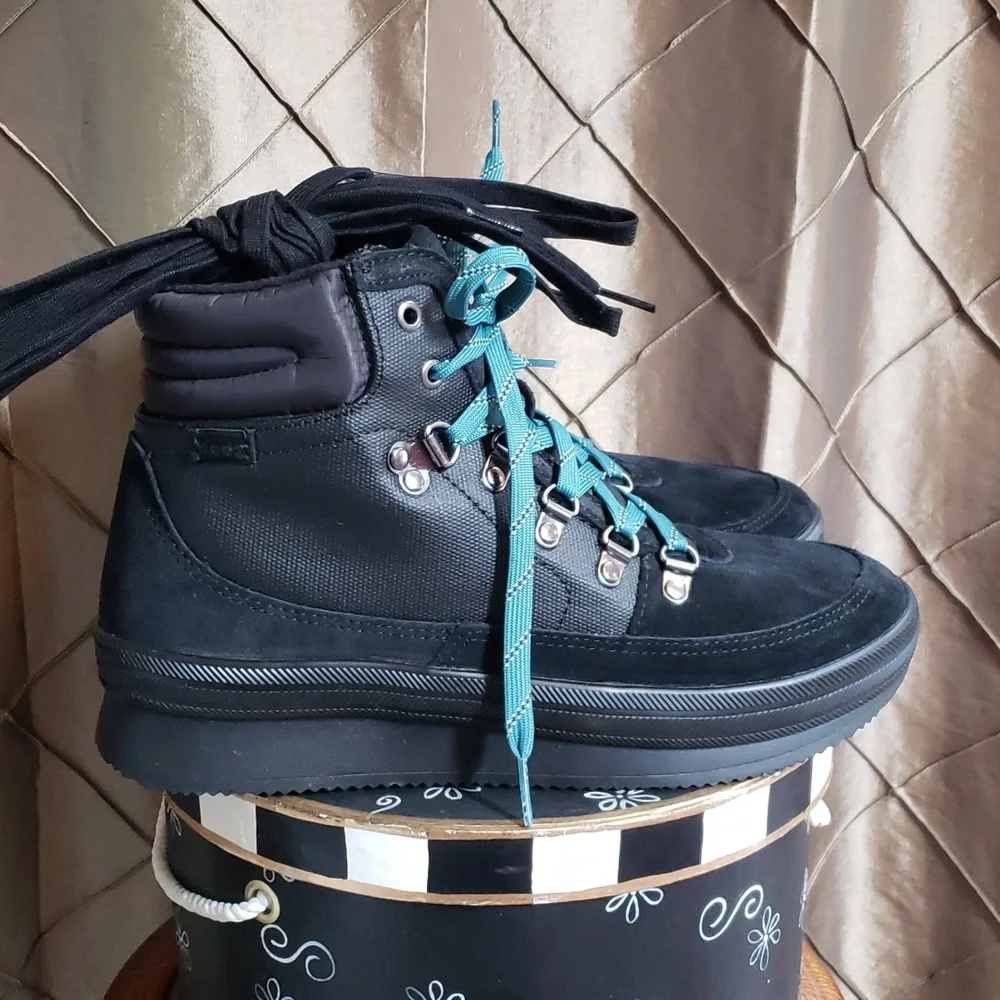 NWOT- Keds ‘Midland’ Boot